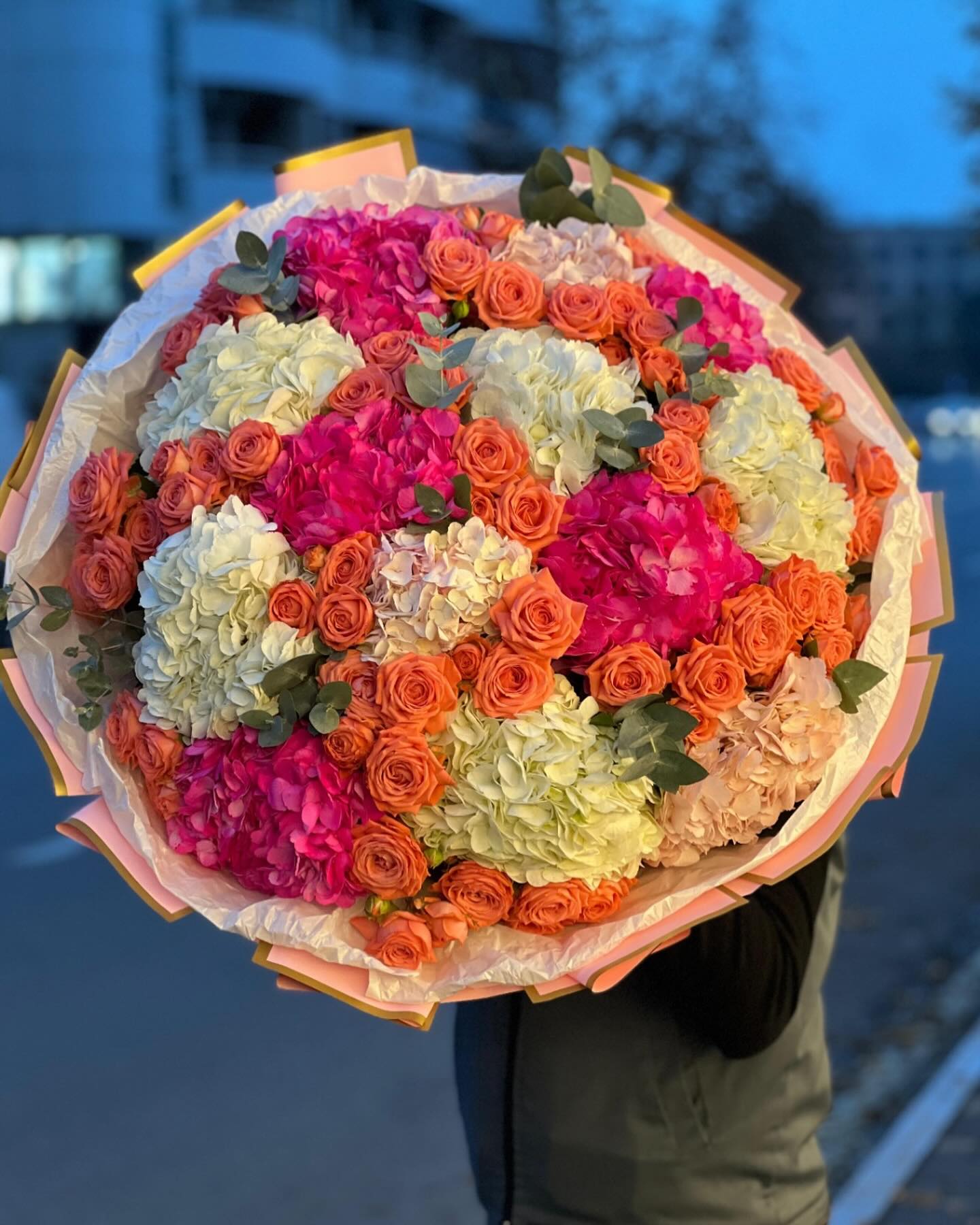 Rəngli Gül Buketi (0524)