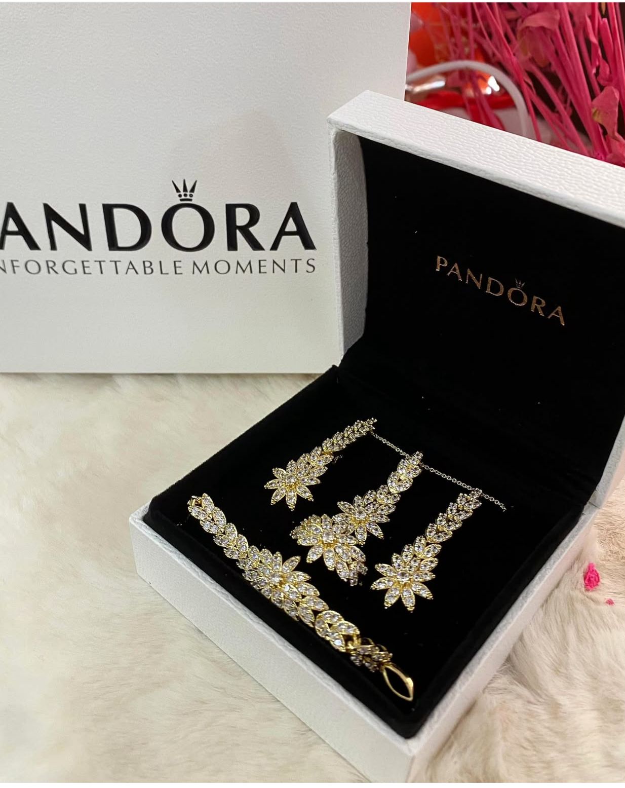 Qadin Bujiteriya Desti Pandora modeli 1:1 (0529)